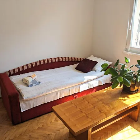 Yellow Daire Saraybosna